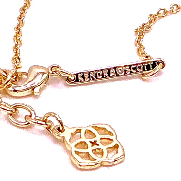 KENDRA SCOTT ELISA Pendant Necklace With Drusy Stone 15” With 2.5” Extender - Picture 2 of 3